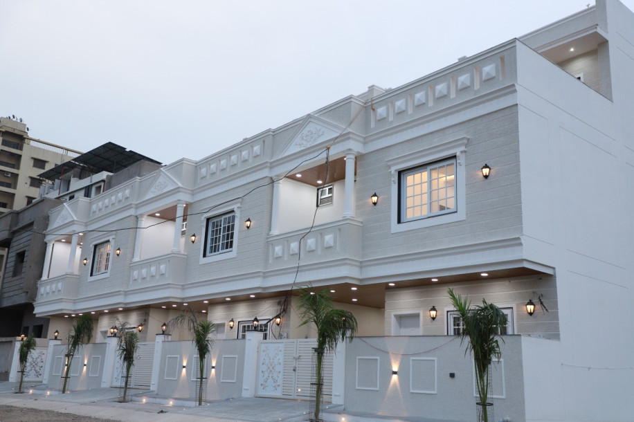 4 BHK LUXURY HOUSE-1