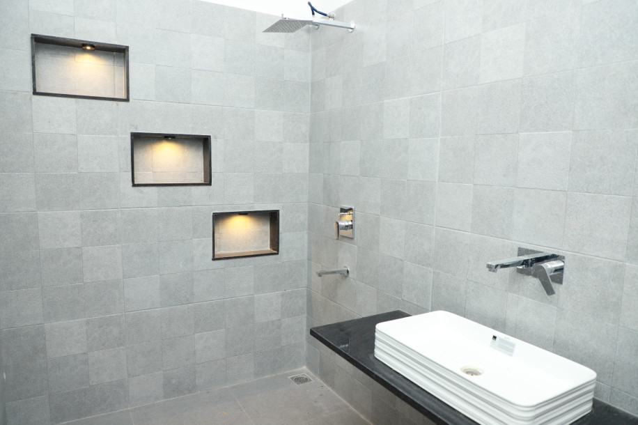 4 BHK LUXURY HOUSE-2